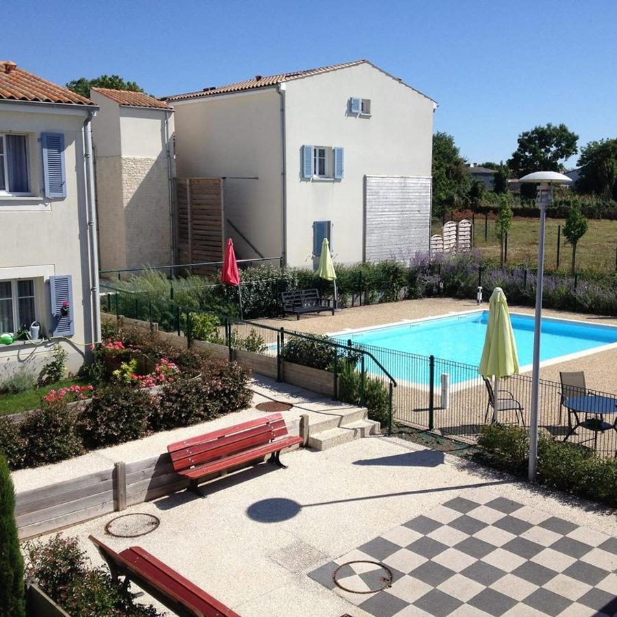 Residence Services Les Essentielles Sainte Soulle Εξωτερικό φωτογραφία